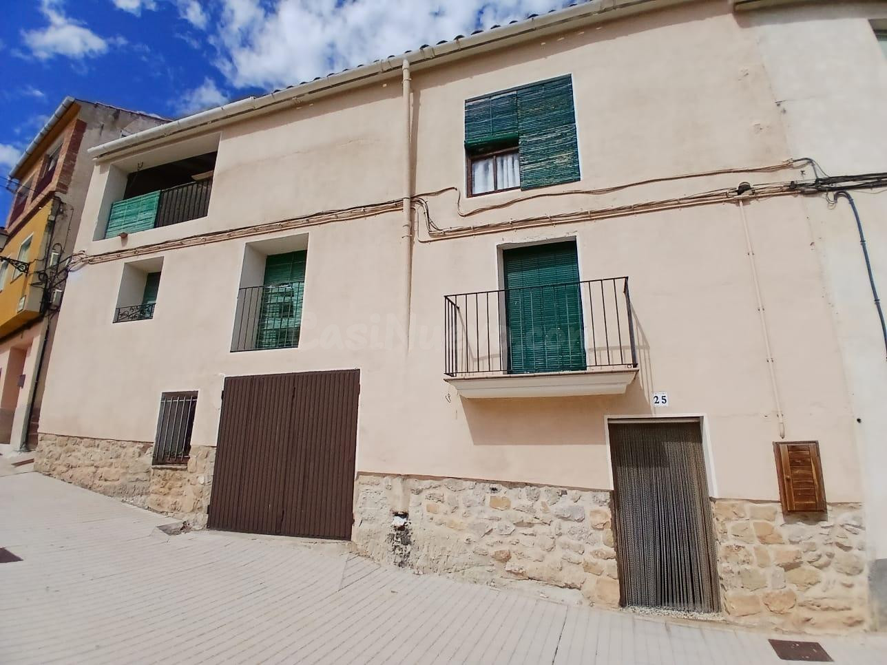Casa en Valdeltormo