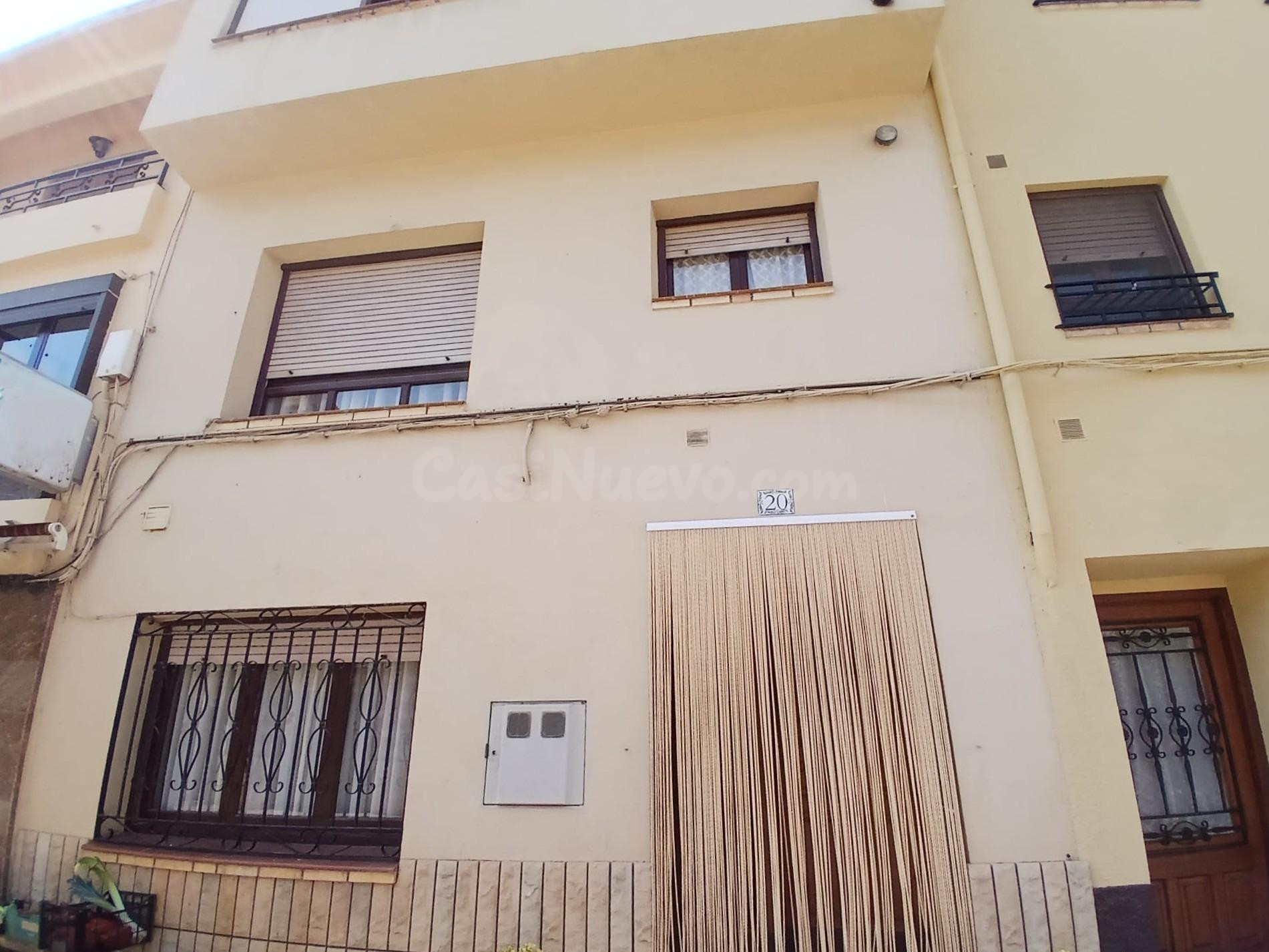 Casa en Valdeltormo