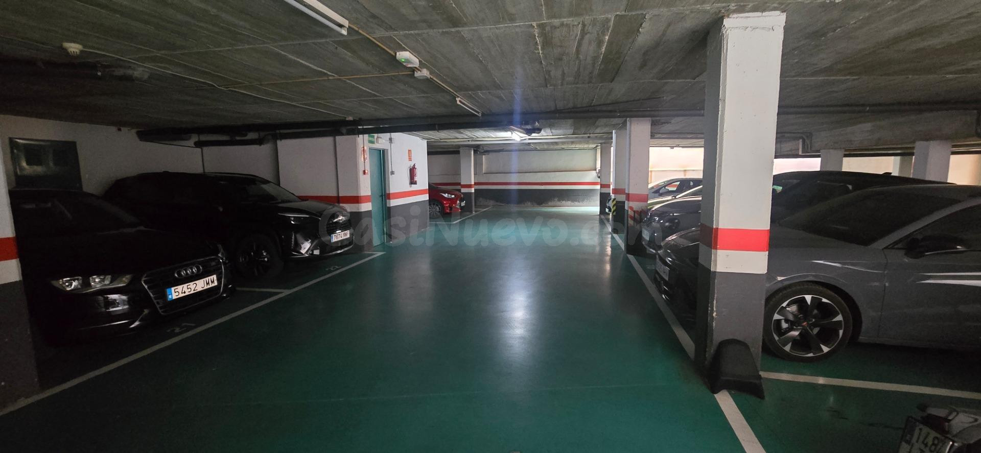 PLAZA APARCAMIENTO COCHE FACIL ACCESO
