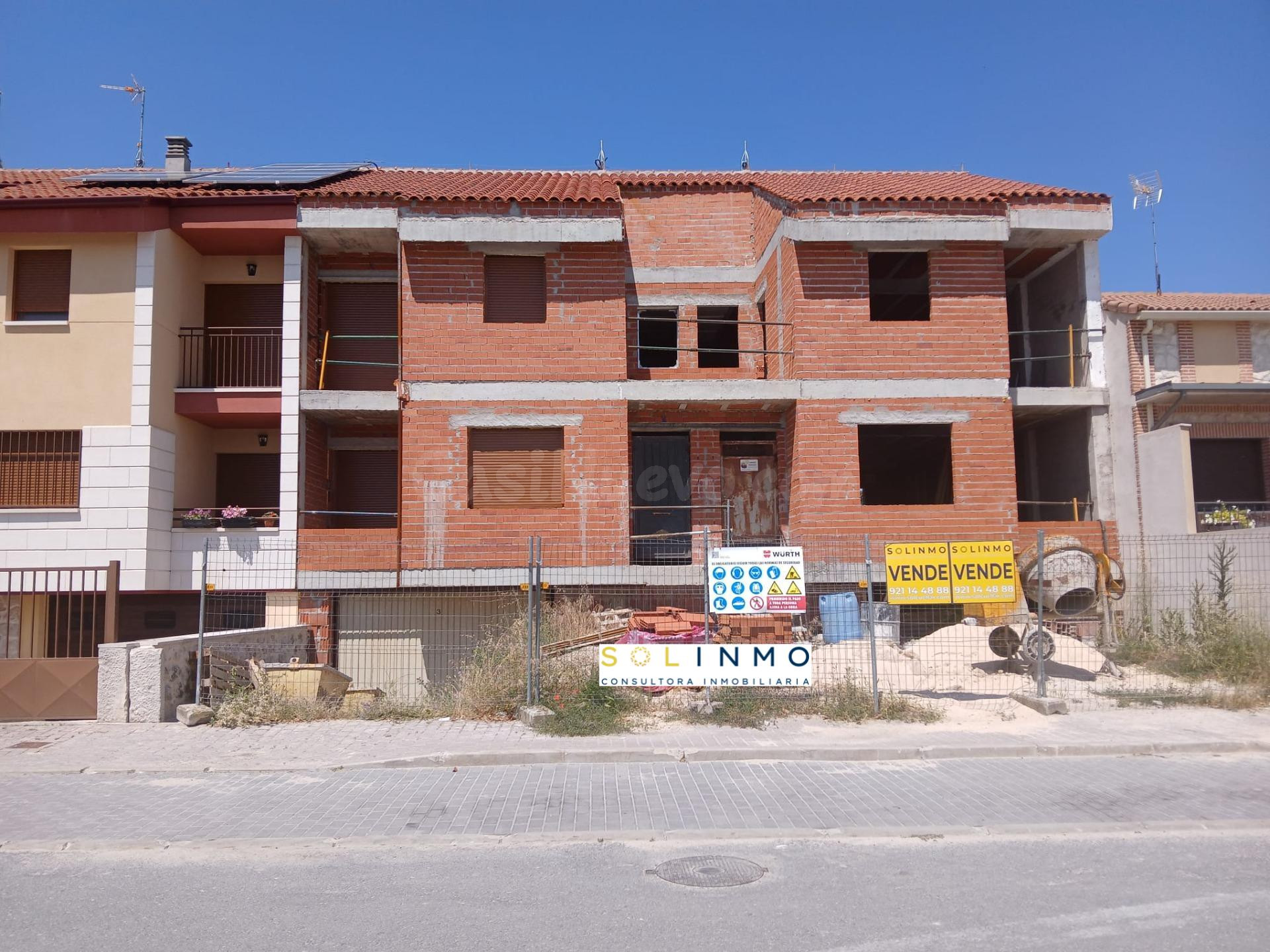 Chalets en venta en Cuéllar. Ref.2040