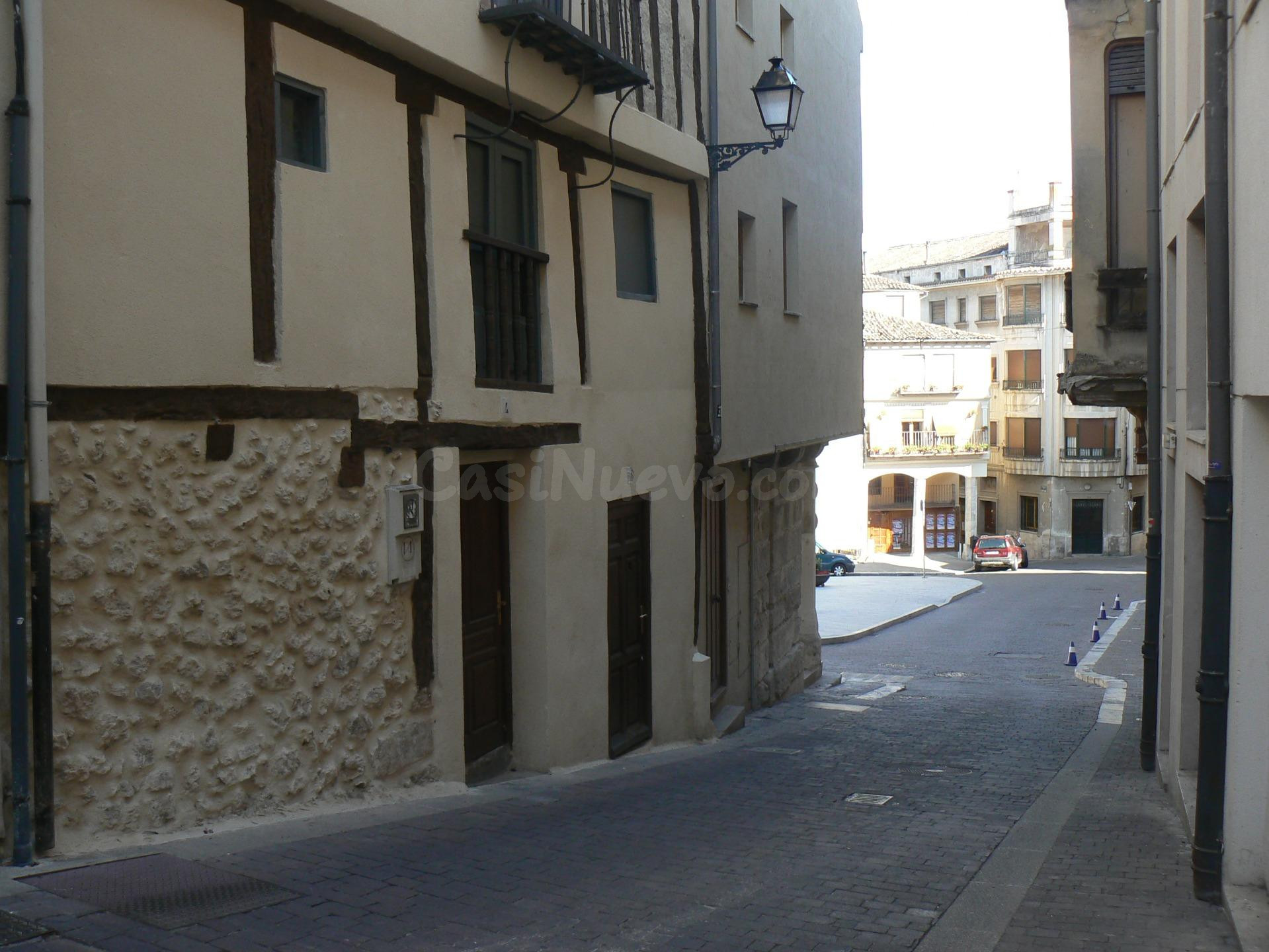 Casa en venta en Cuéllar (Segovia). Junto Plaza Mayor. Reforma integral. Ref.1460