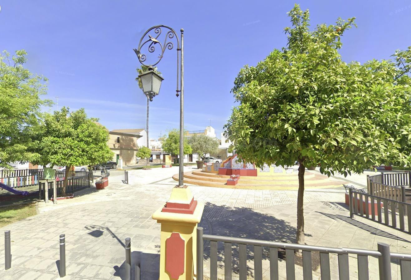 VIVIENDA EN SANLUCAR LA MAYOR