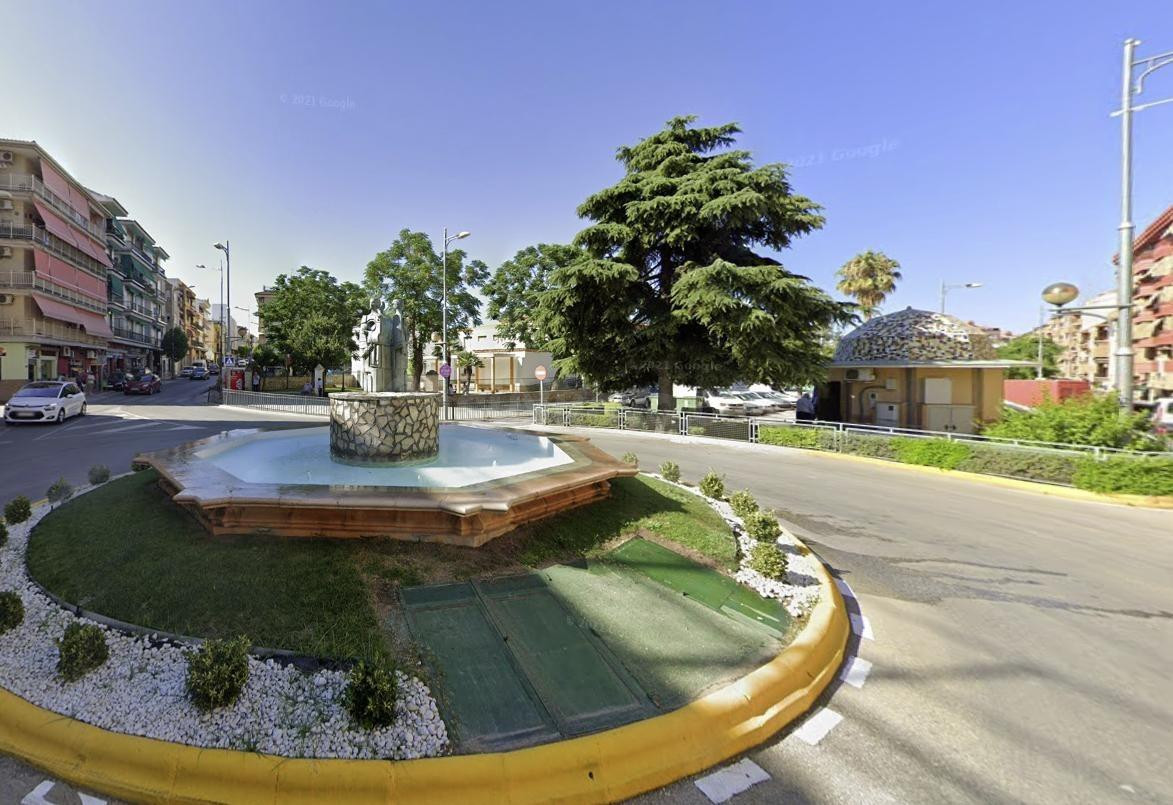 PISO EN MARTOS
