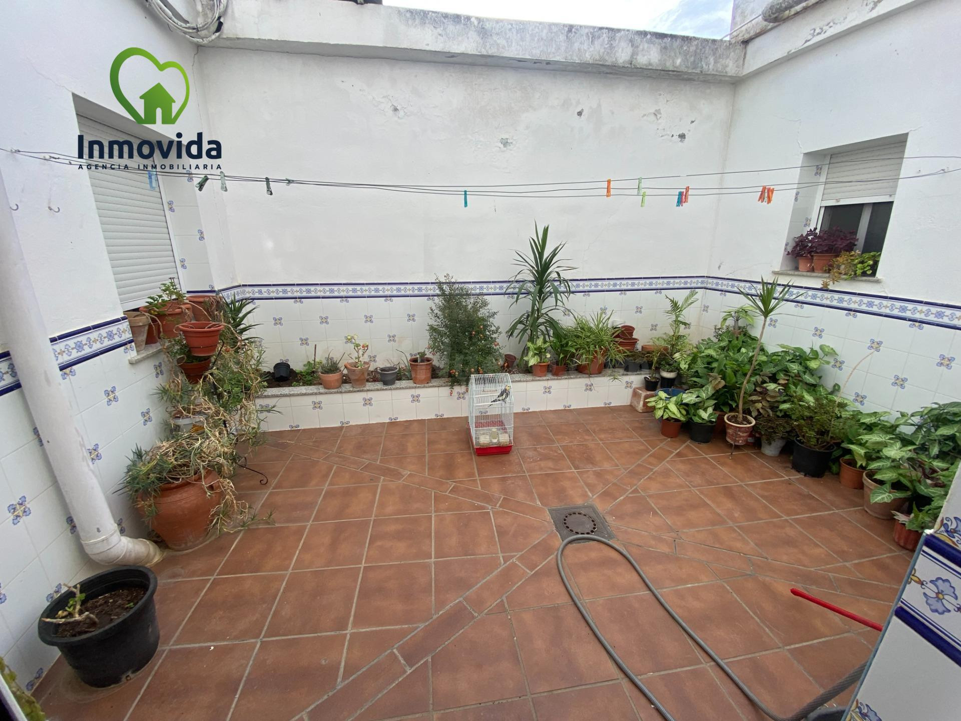 CASERON EN ALCOLEA CON TERRENO