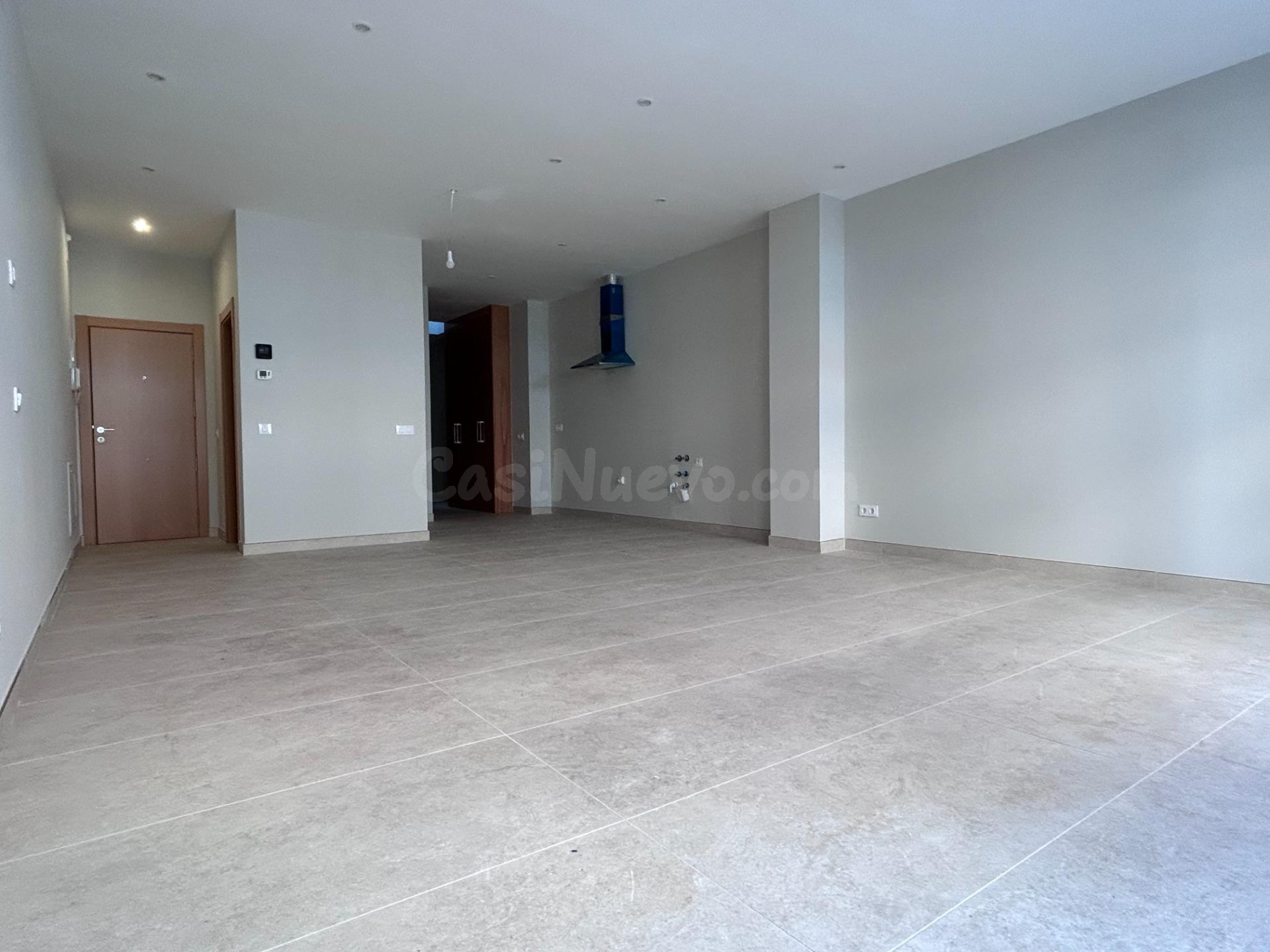 Planta baja 1 habitación 119m² en venta - Adelfas