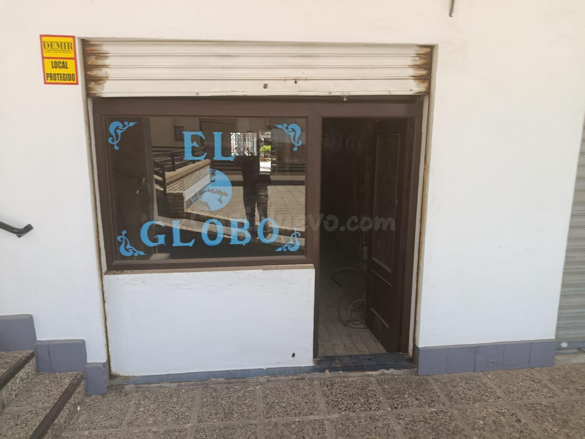 LOCAL COMERCIAL EN AVENIDA SALOBREÑA, MOTRIL