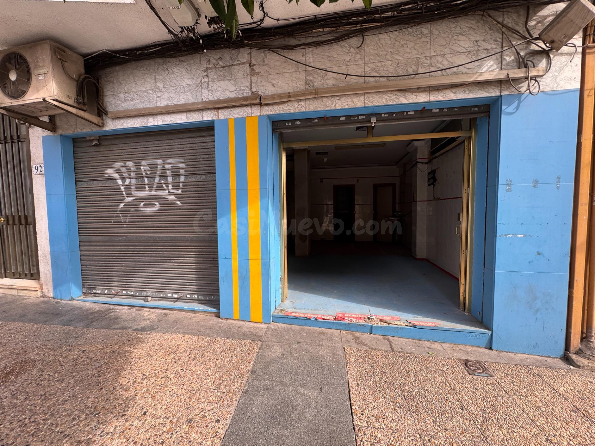 Local comercial en venta en San Juan de Aznalfarache – Barrio Alto.