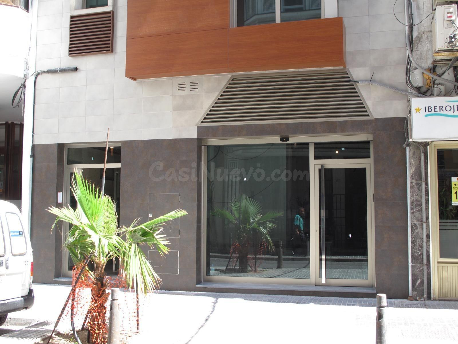 Local comercial 75m² en venta - Santa Catalina - Canteras