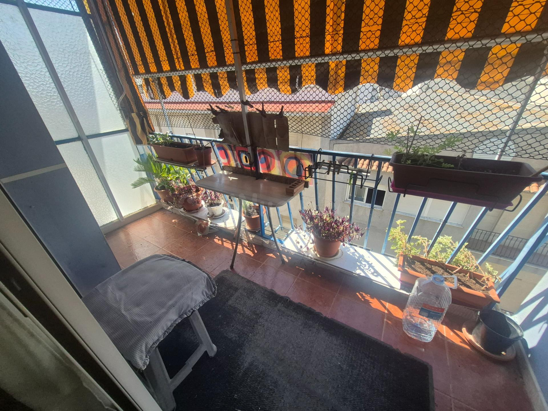 4º Piso sin ascensor, reformado de 4 habitaciones cerca Parque San Pere, Gandia - €117000