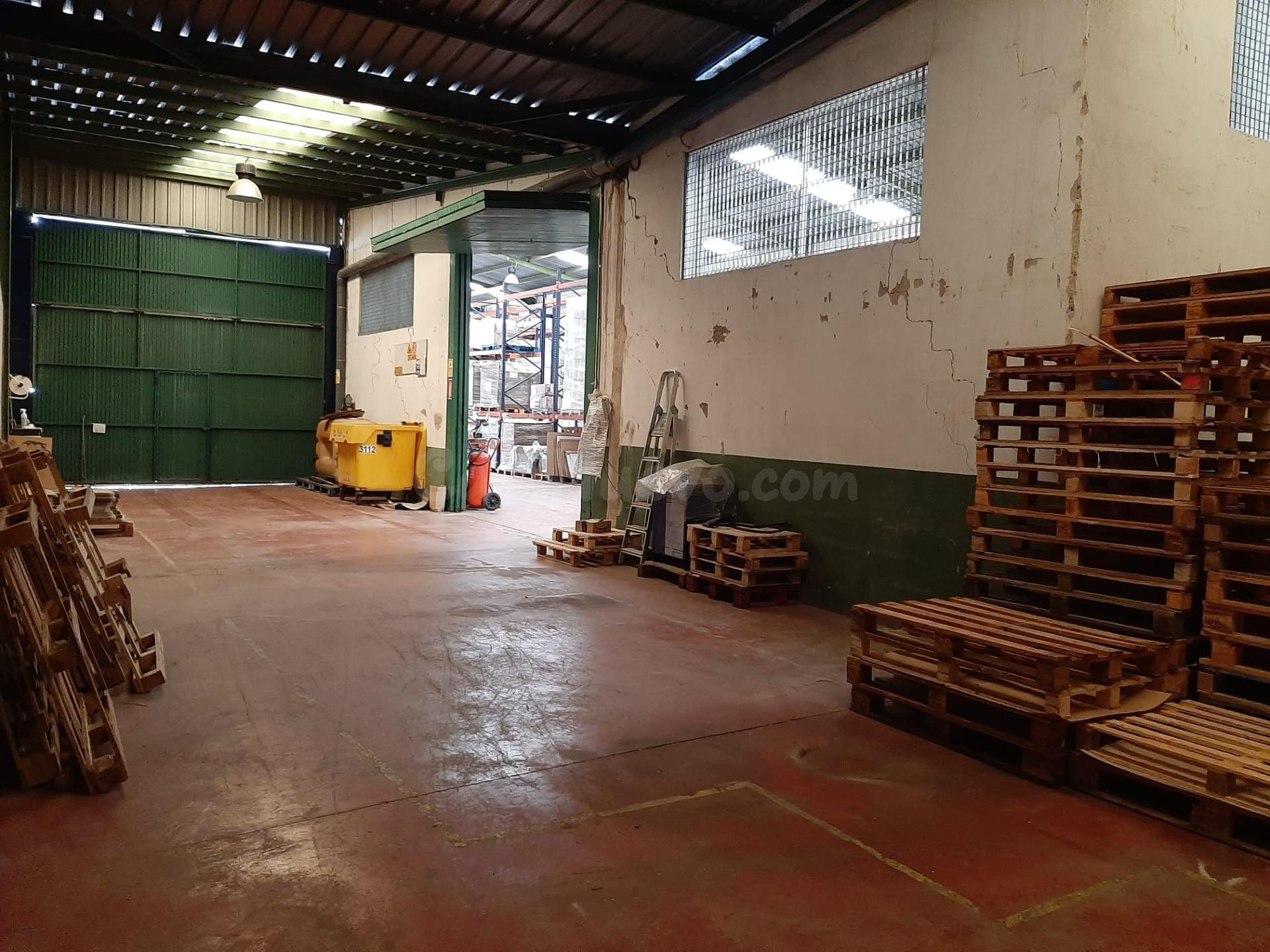 **TU NEGOCIO MERECE MÁS ESPACIO: NAVE INDUSTRIAL A LA VENTA  - foto 4