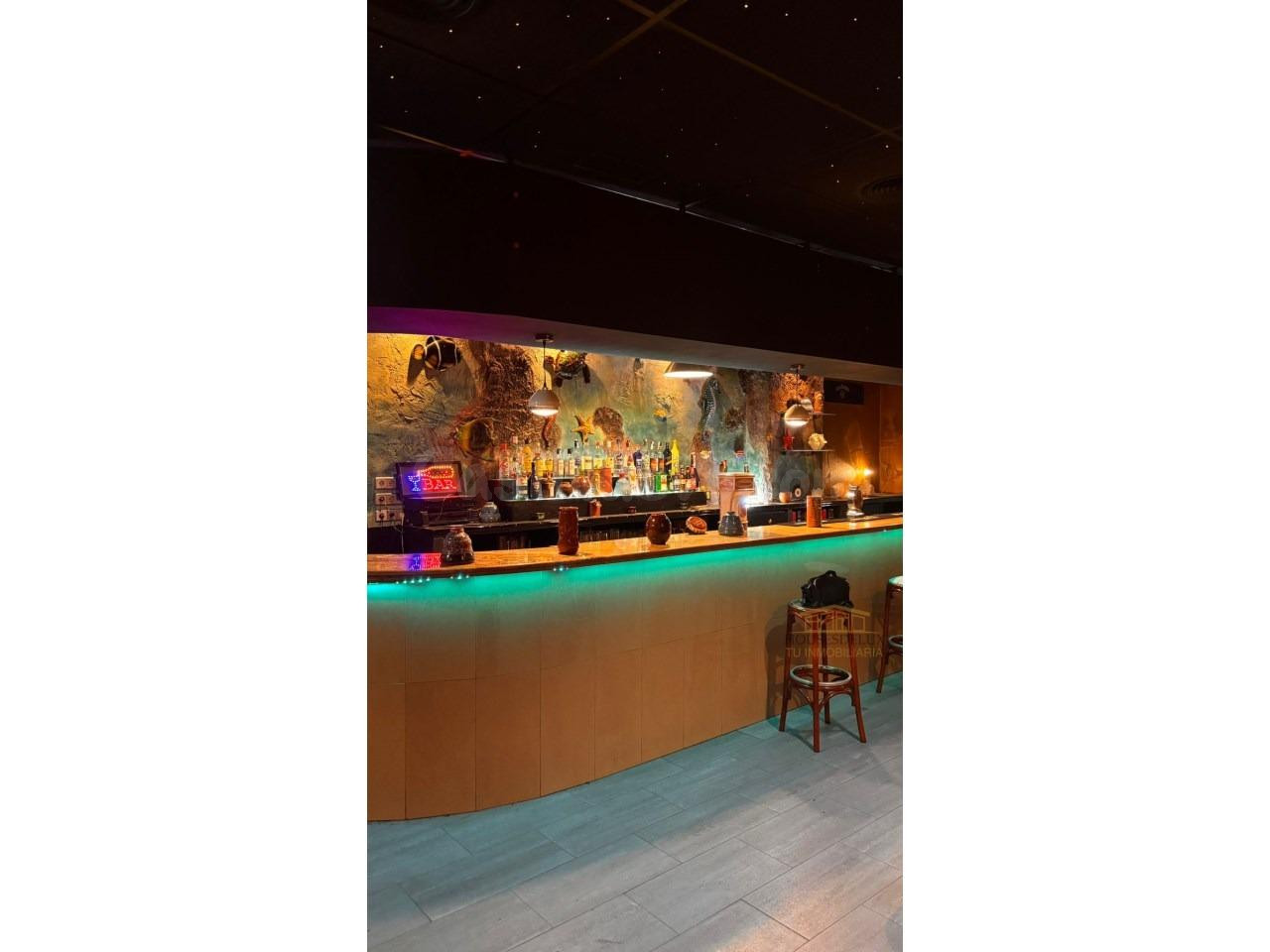 Local Comercial de 103 m2 en Molina de Segura | Con Barra de Granito