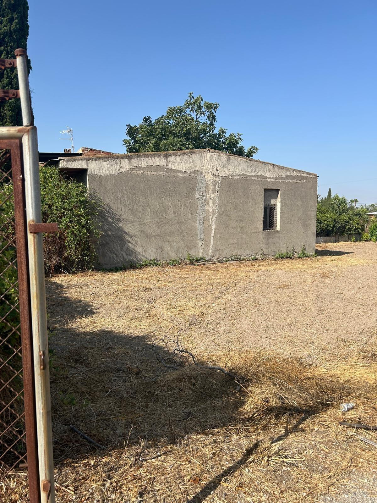 SE VENDE CASA CON TERRENO EN MOLINA DE SEGURA