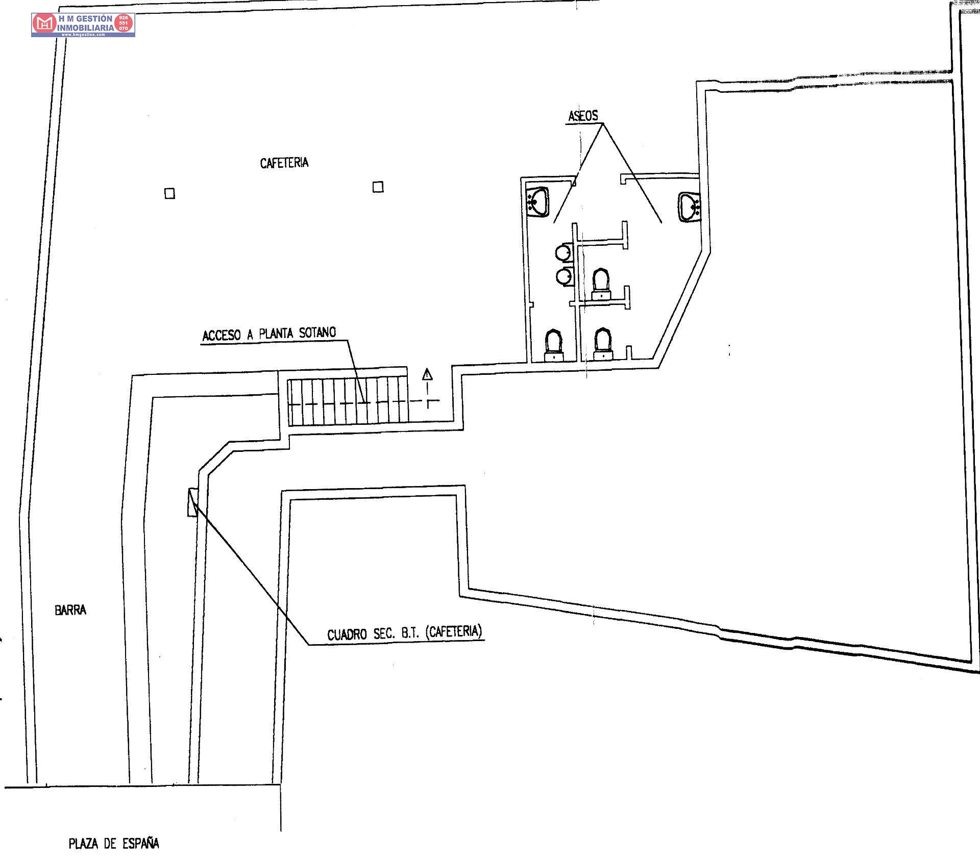 LOCAL COMERCIAL DE 227 M.  PLAZA DE ESPAÑA CON SALIDA DE HUMOS Y LICENCIA EN USO PARA CAFETERIA, A/A