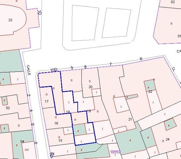 CASA PARA REFORMA ÍNTEGRA O DERRIBO UBICADA EN PLENO CASCO HISTÓRICO DE LA LOCALIDAD