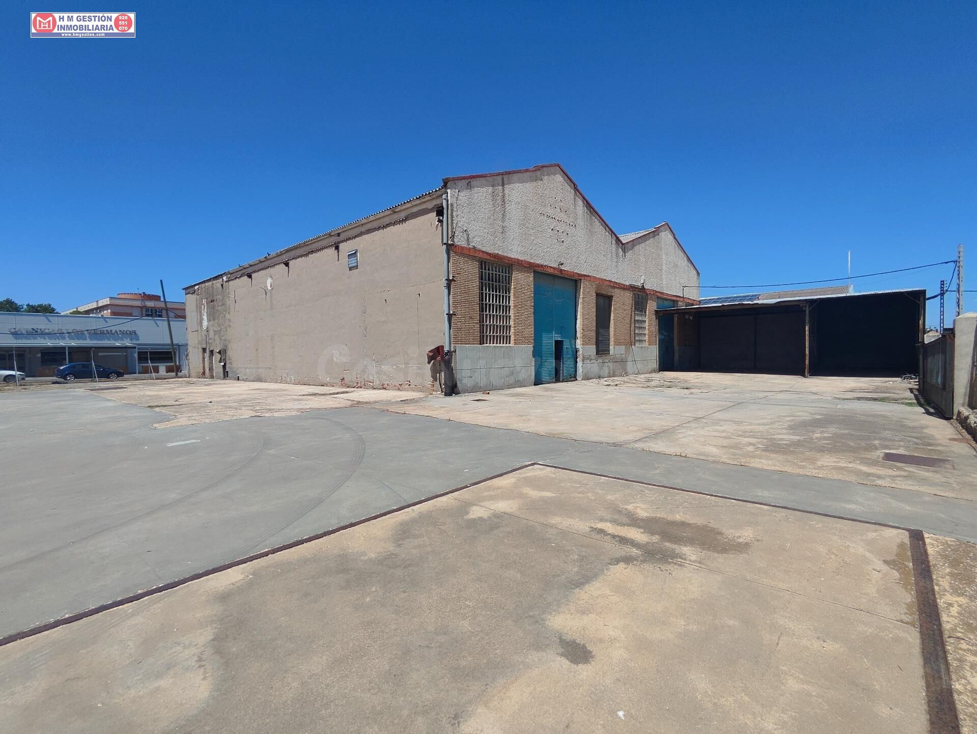 Amplia Nave Industrial sobre parcela de 2.500 metros en Alquiler en Alcázar de San Juan - €2000