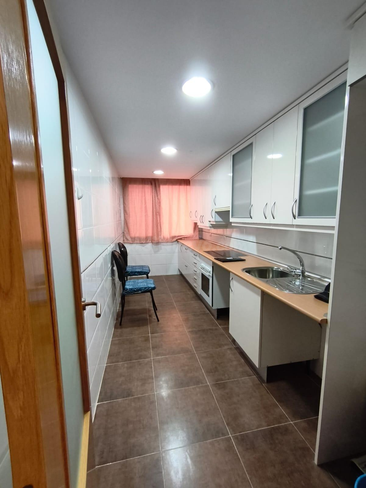 Acogedor Piso en Ocaña con Piscina Comunitaria y Cerca de Colegios