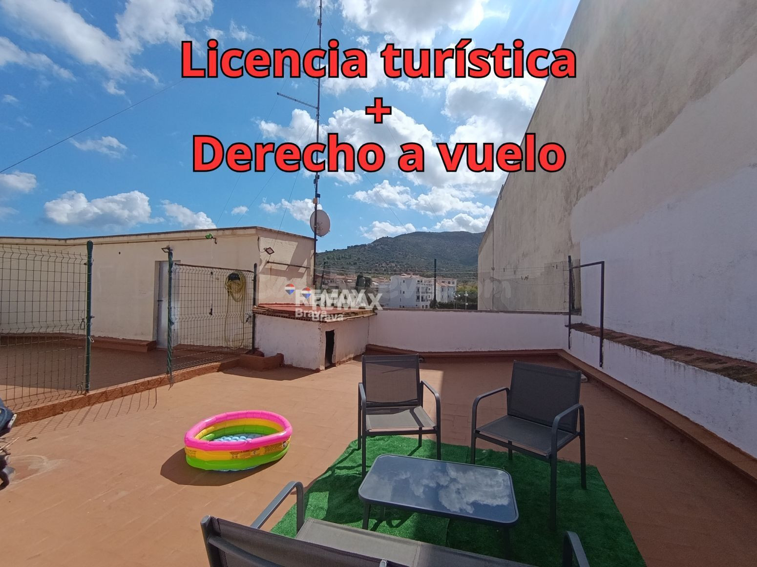 Llançà | La Vila: Inversión con licencia turística y derecho a vuelo en el corazón del pueblo