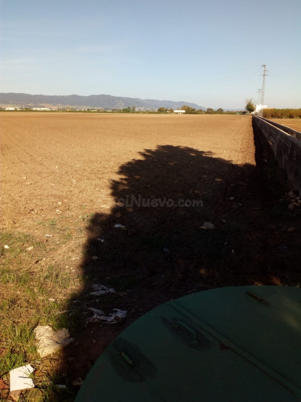 ZONA VILLARRUBIA - Finca rustica de 3 hectáreas con boca de riego y alcantarillado.