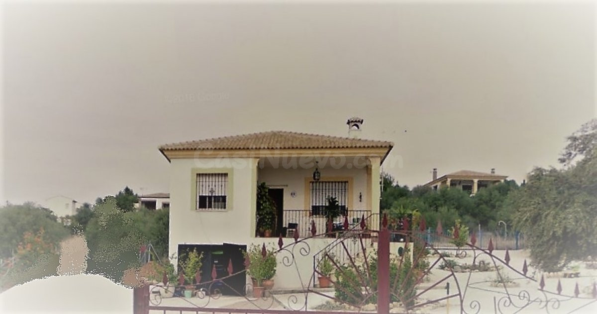 ZONA CHARCO ROTO - Parcela de 1500 m2 con casa de 120 m2 y piscina