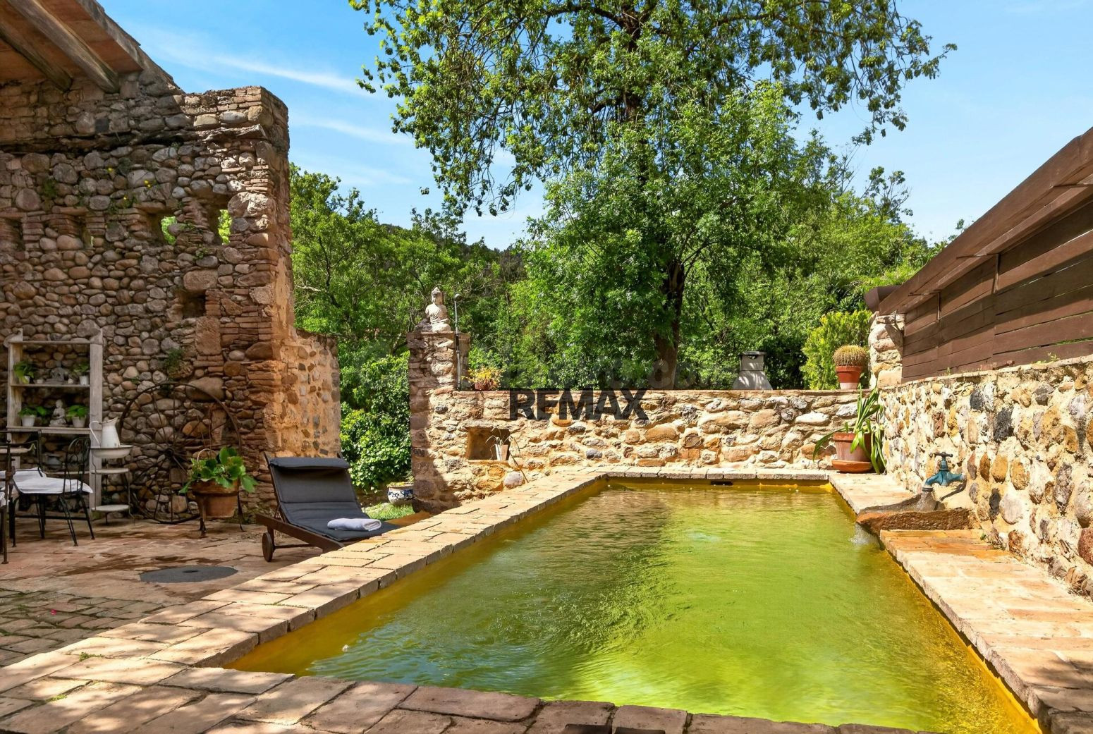 VILEH01- Vilert | Casa de pueblo con piscina y más de 500 m2 - foto 5