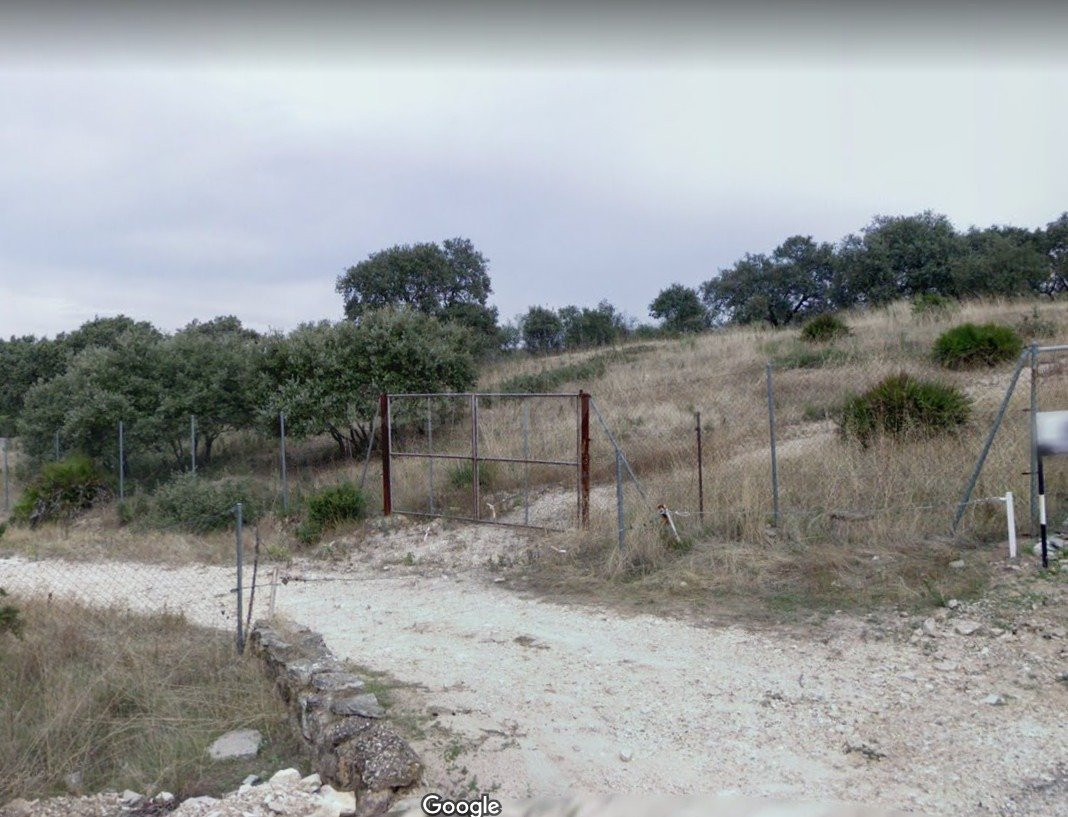 ZONA CIGARRA -  Parcela de 6.000m2 aprox., con posibilidad de agua comunitaria y luz.