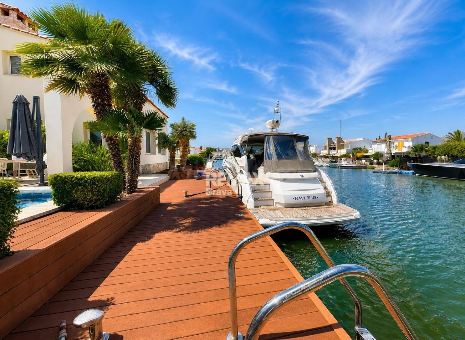 Villa exclusiva con amarre de 24 metros en Santa Margarida, Roses