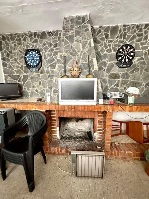 LA COLINA - HIPOTECABLE - Casa de campo de 80 m en parcela de 6.000 m2 con piscina.