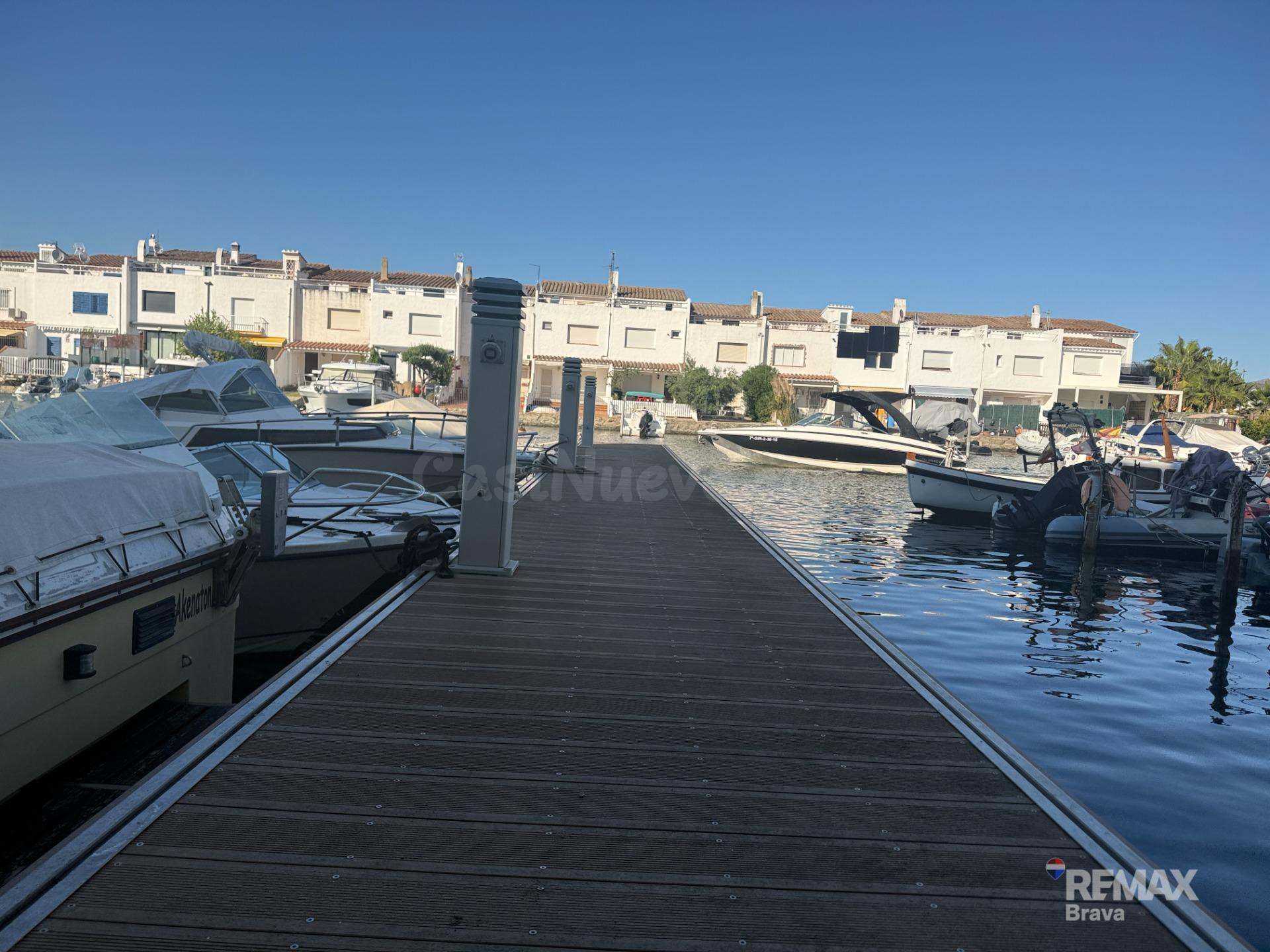 Amarre en Empuriabrava de 2,5 x 6 m
