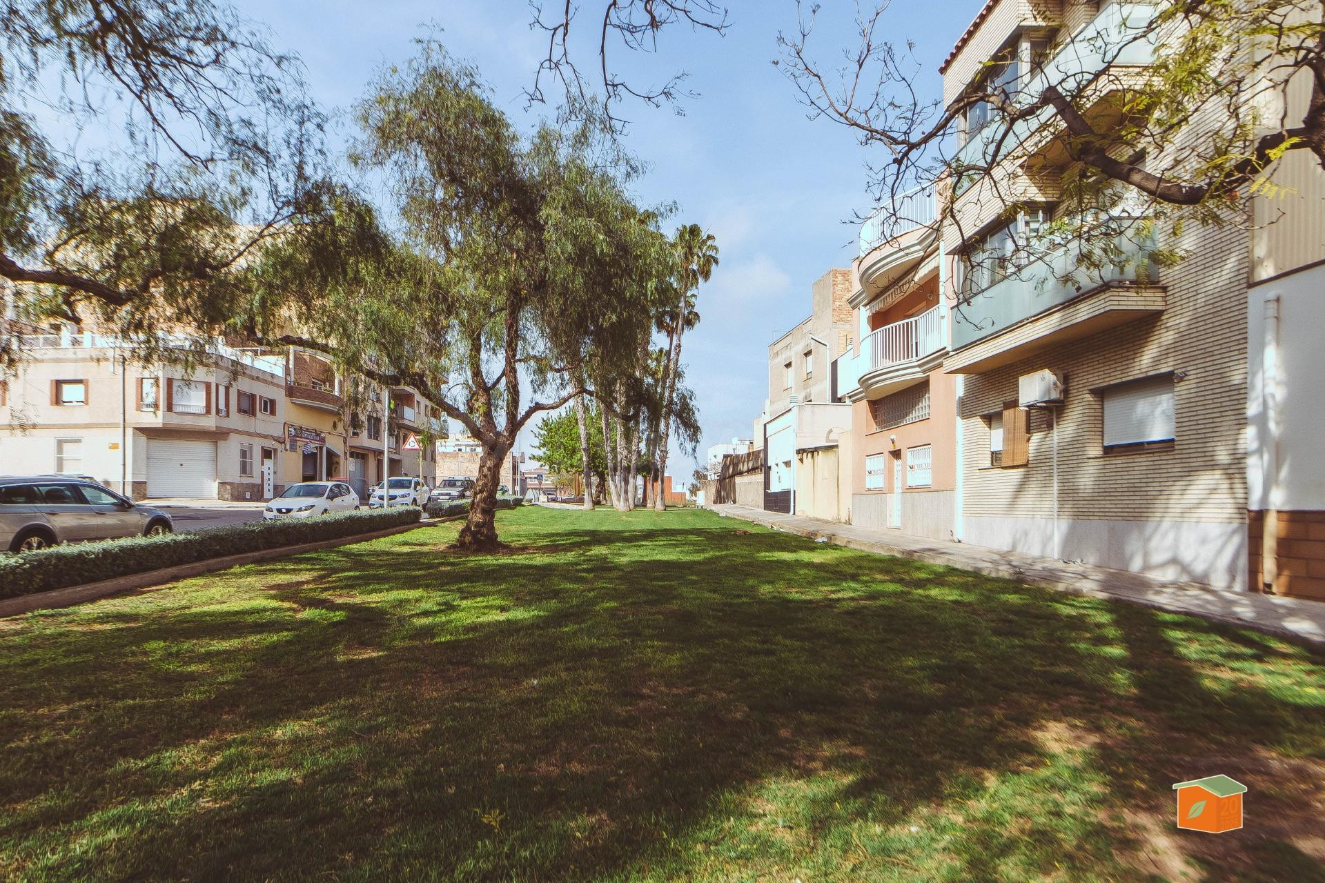 PISO DÚPLEX CON PATIO EN VENTA EN LA RÁPITA (TARRAGONA)