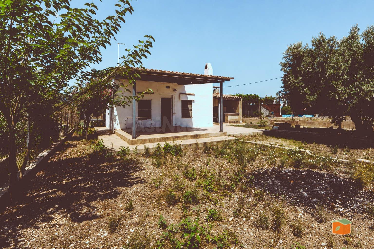 CASA DE CAMPO EN PLANTA BAJA CON PISCINA EN VENTA EN TORTOSA (TARRAGONA)