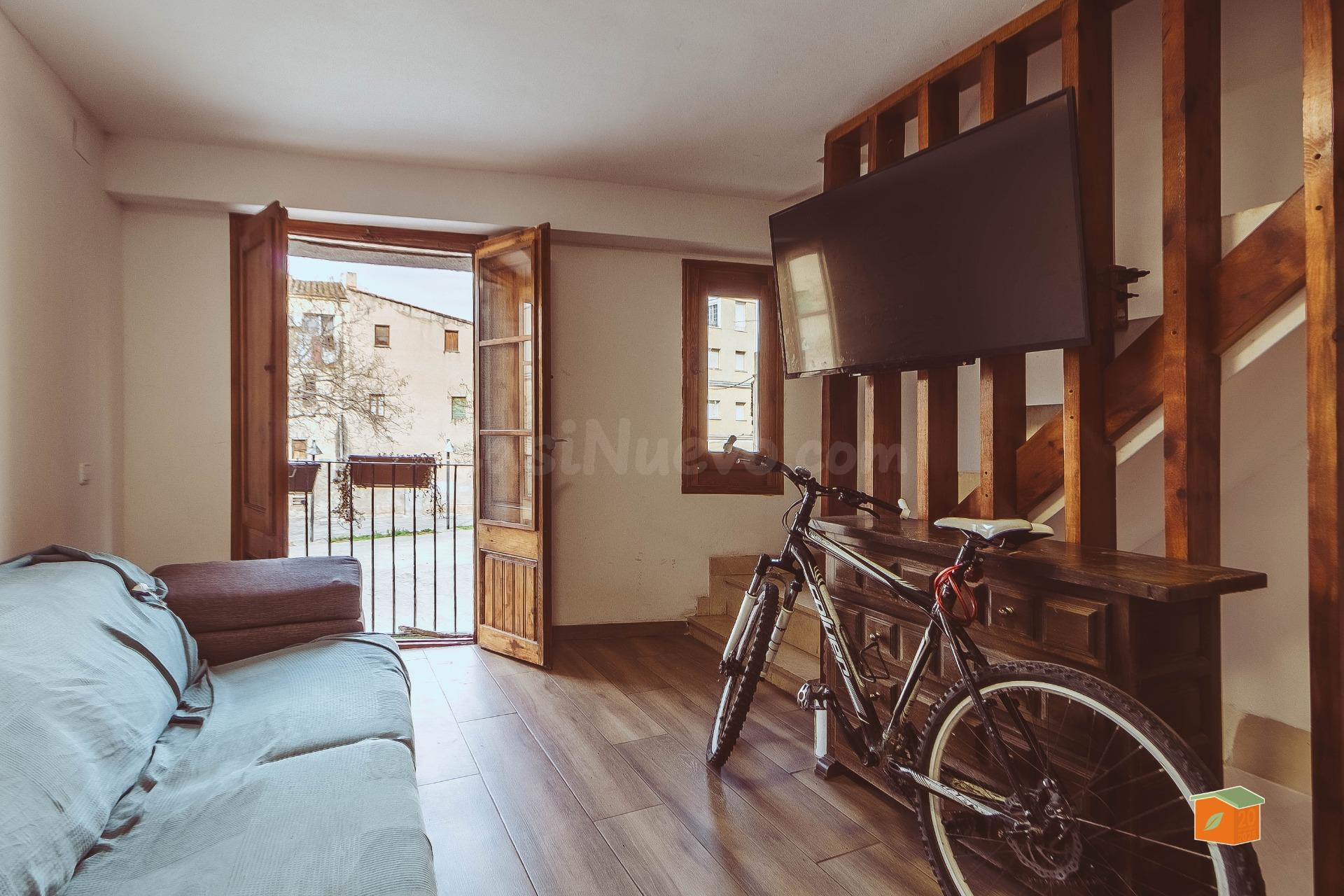 EDIFICIO CON RENTABILIDAD GARANTIZADA EN VENTA EN TORTOSA (TARRAGONA)