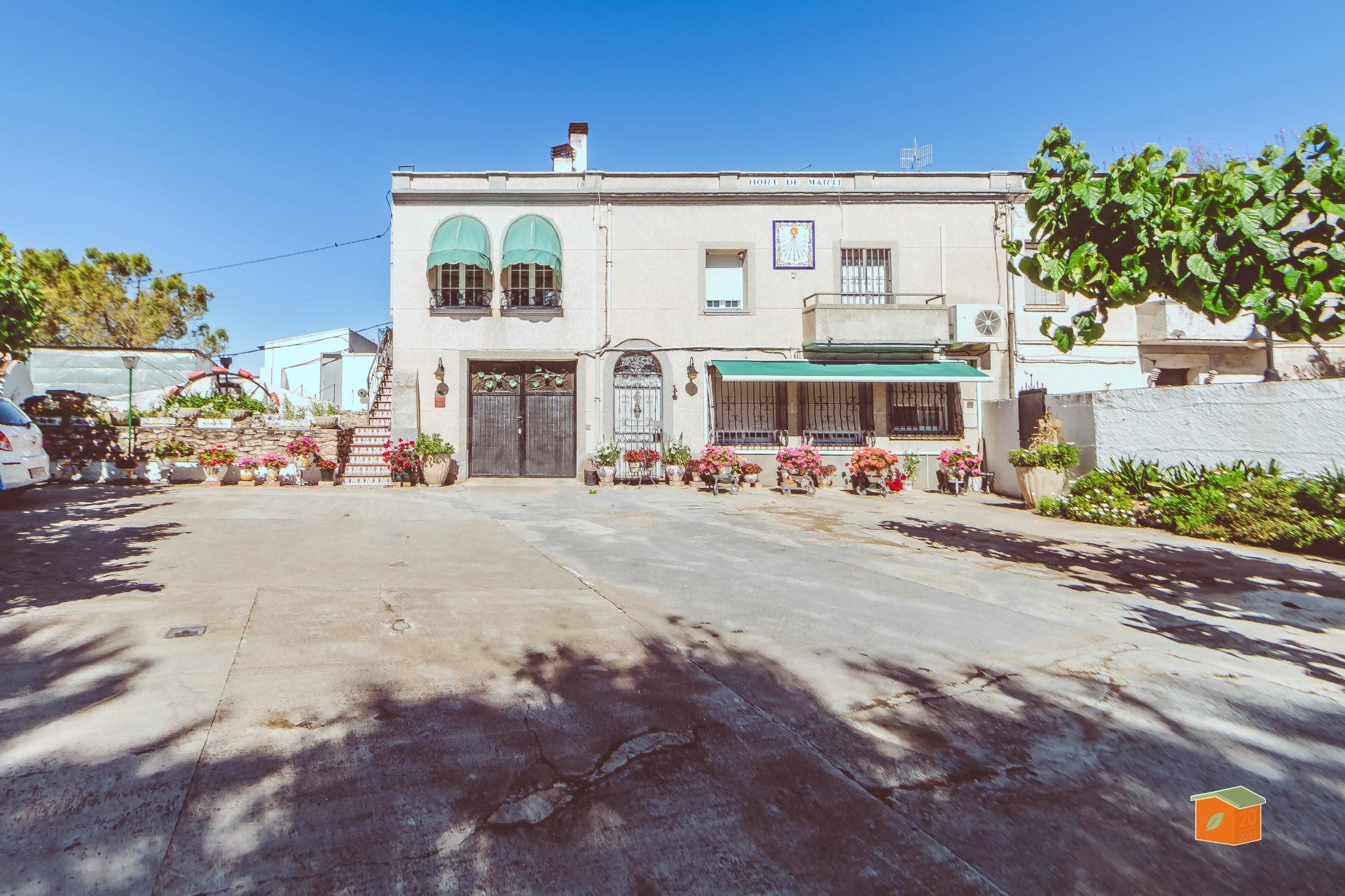 MASIA CON PISCINA EN VENTA EN VINALLOP (TARRAGONA)