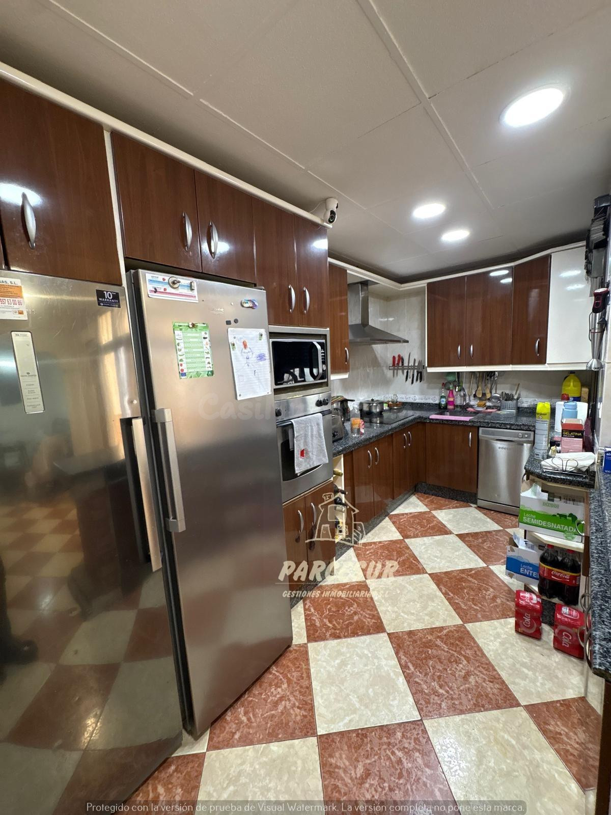 Casa Adosada en Villarrubia - Oportunidad Única por €180,000 HIPOTECABLE