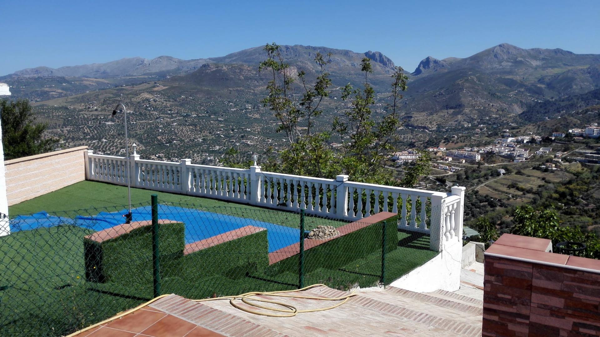 Casa de campo 3 habitaciones 150m² en venta - ALCAUCÍN
