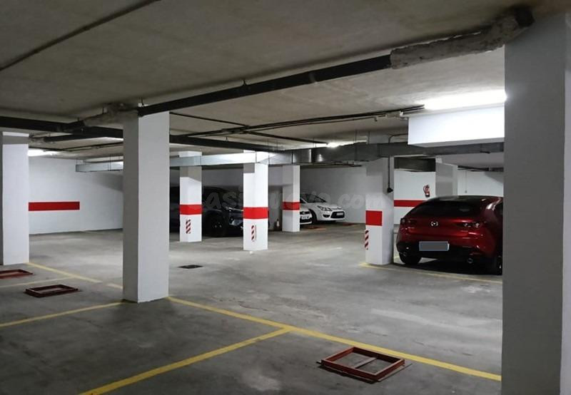 9 Plazas de Garaje