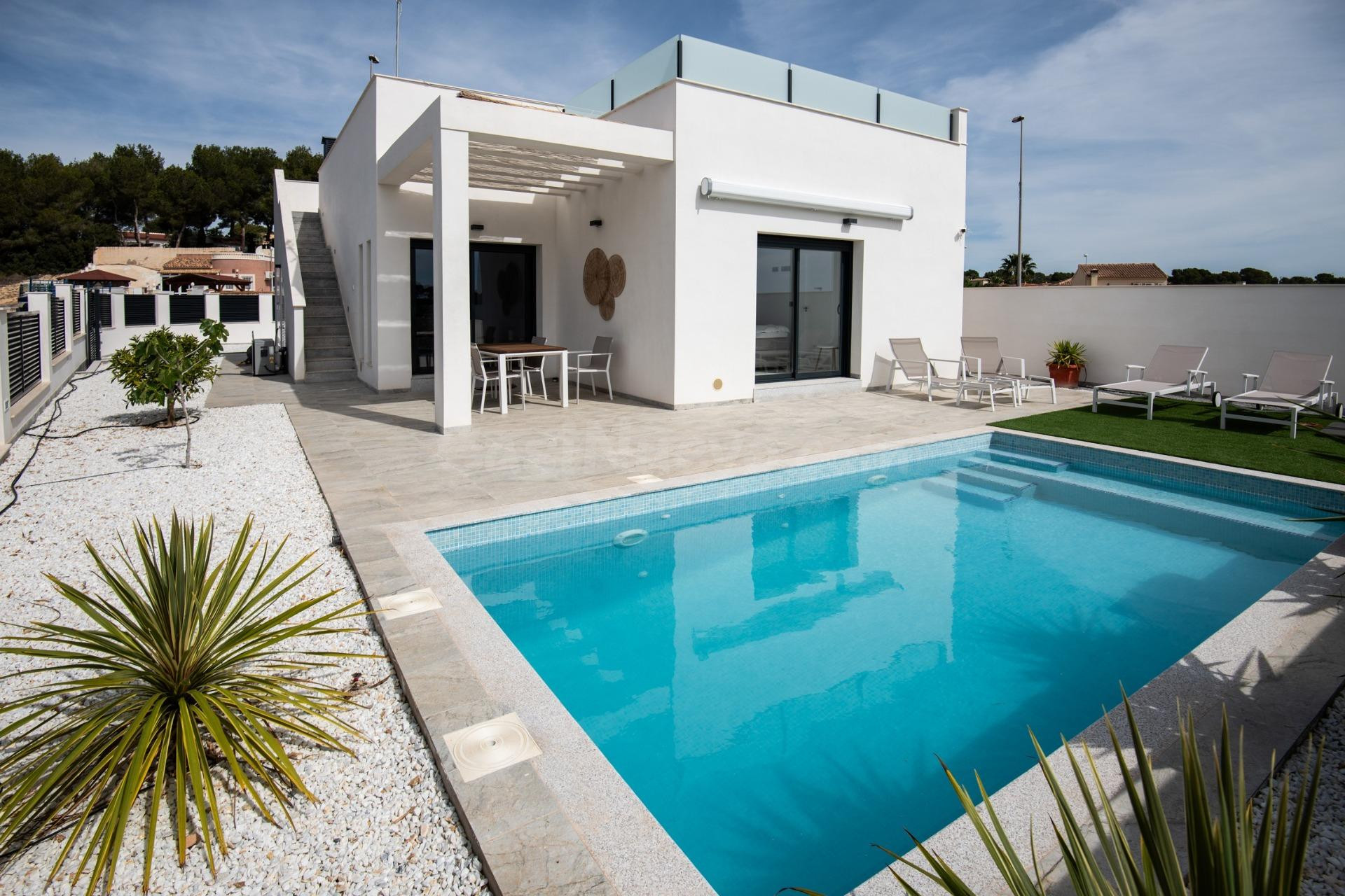 VILLAS EN PINAR DE CAMPOVERDE
