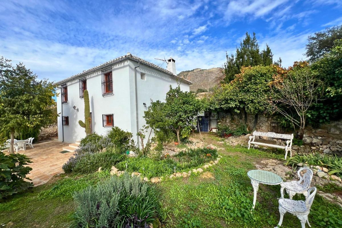 GR3633 - HUETOR TAJAR, Villa tradicional rehabilitada - foto 2