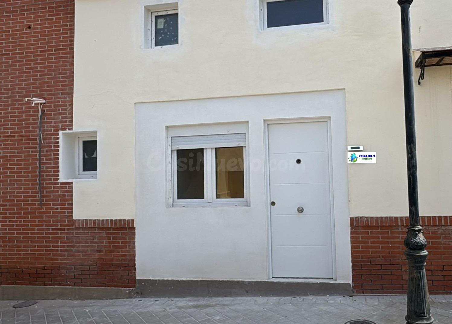 ¡¡Oportunidad en Huétor Vega Local como Piso-Loft!!