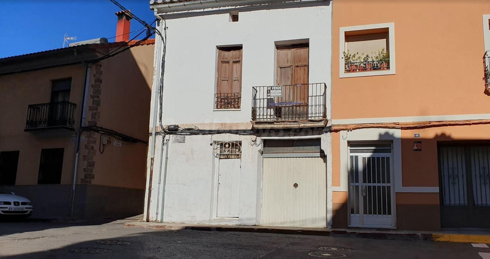 SE VENDE CASA PARA REFORMAR EN LA COVA SANTA