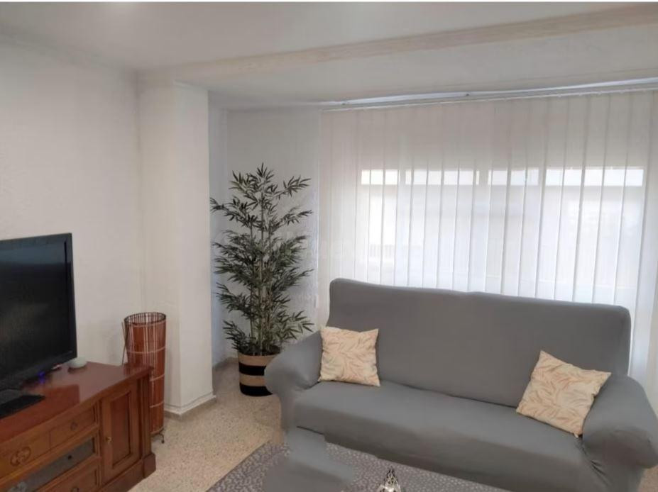 SE VENDE PISO EN EL CENTRO DE LA VALL D'UIXO DE 140 METROS T - foto 3