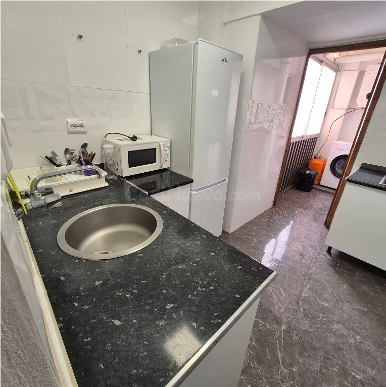 SE VENDE MARAVILLOS PISO EN ZONA DEL MERCADO DE LA VALL D'UI - foto 3