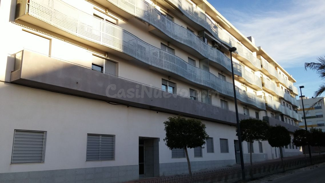 Local comercial 178m² en venta - Almansa