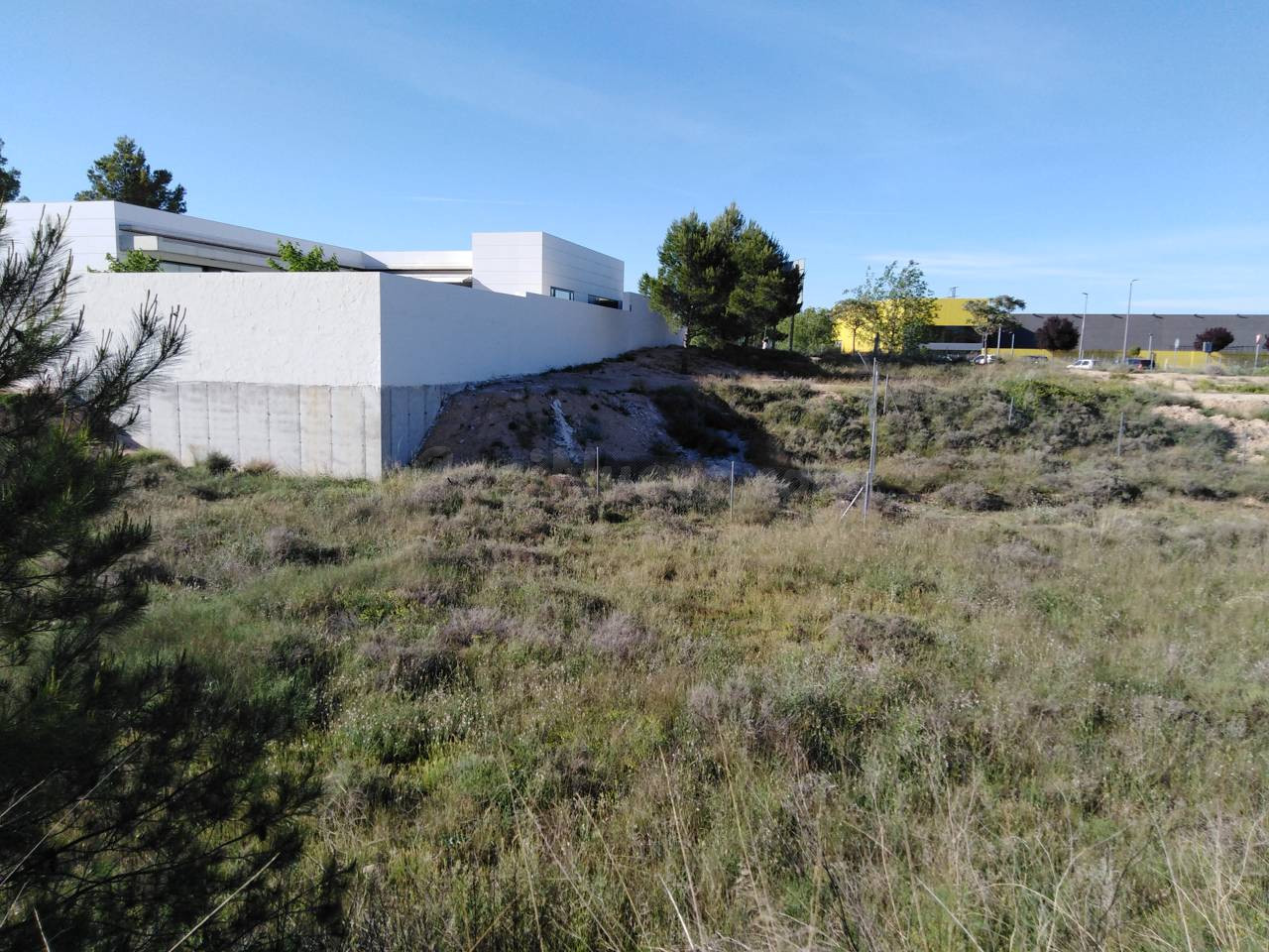 Parcela 402m² en venta - Almansa