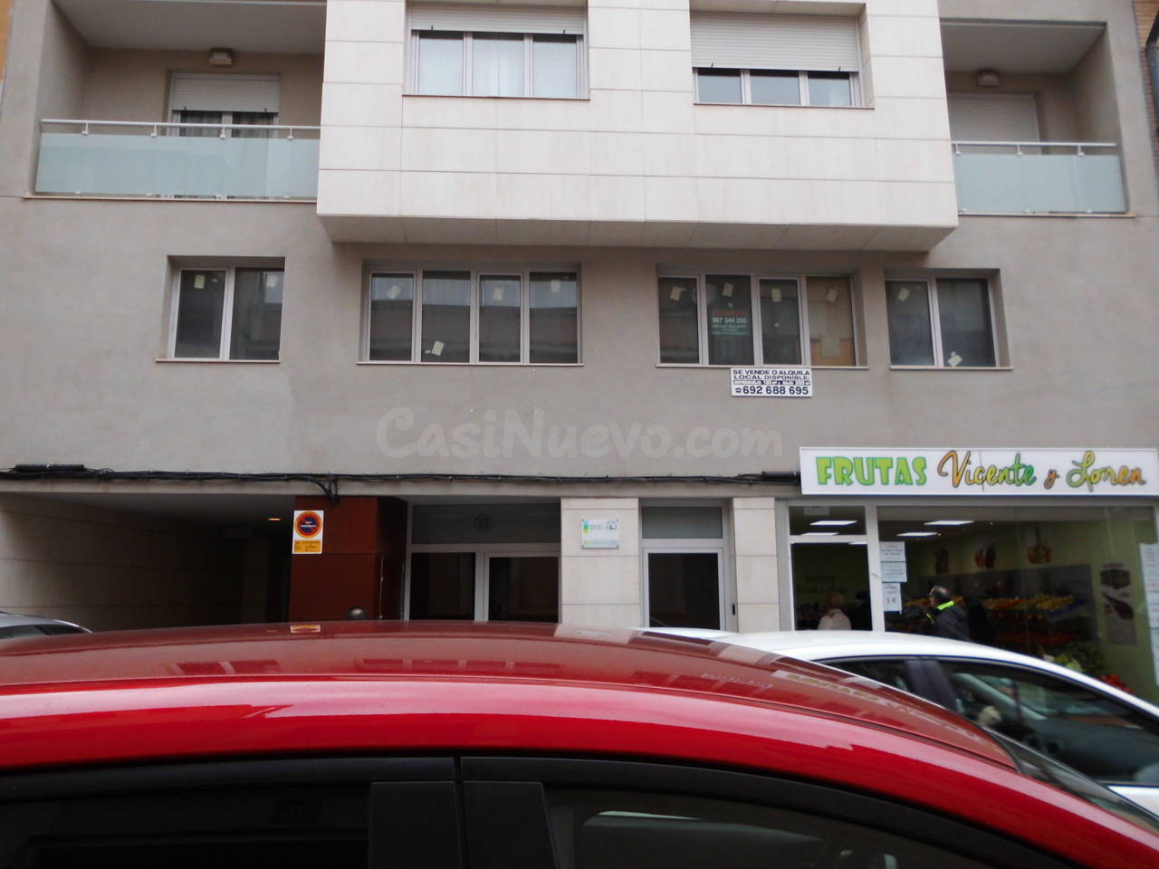 Local comercial 130m² en alquiler - Almansa