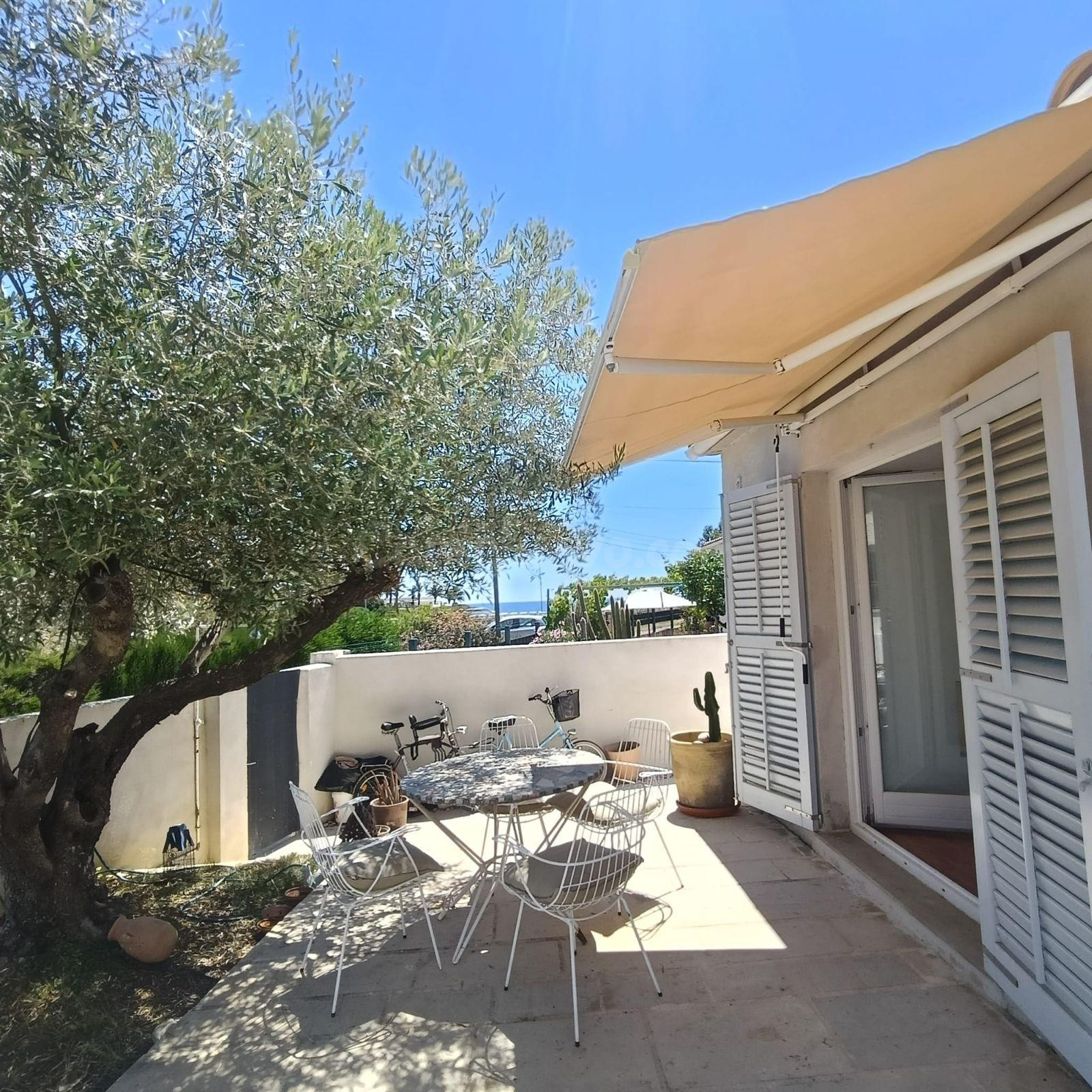 Acogedor Chalet en Vinaròs a Solo 100 Metros de la Playa por €254,500
