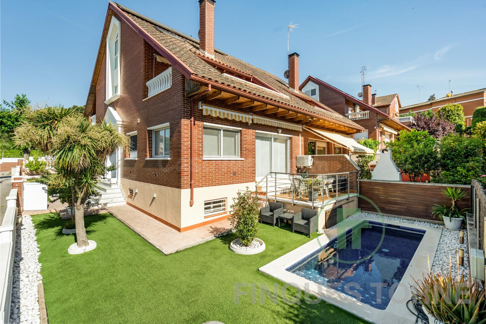 MAGNIFICA CASA UNIFAMILIAR EN SANTA MARIA DE MONTCADA