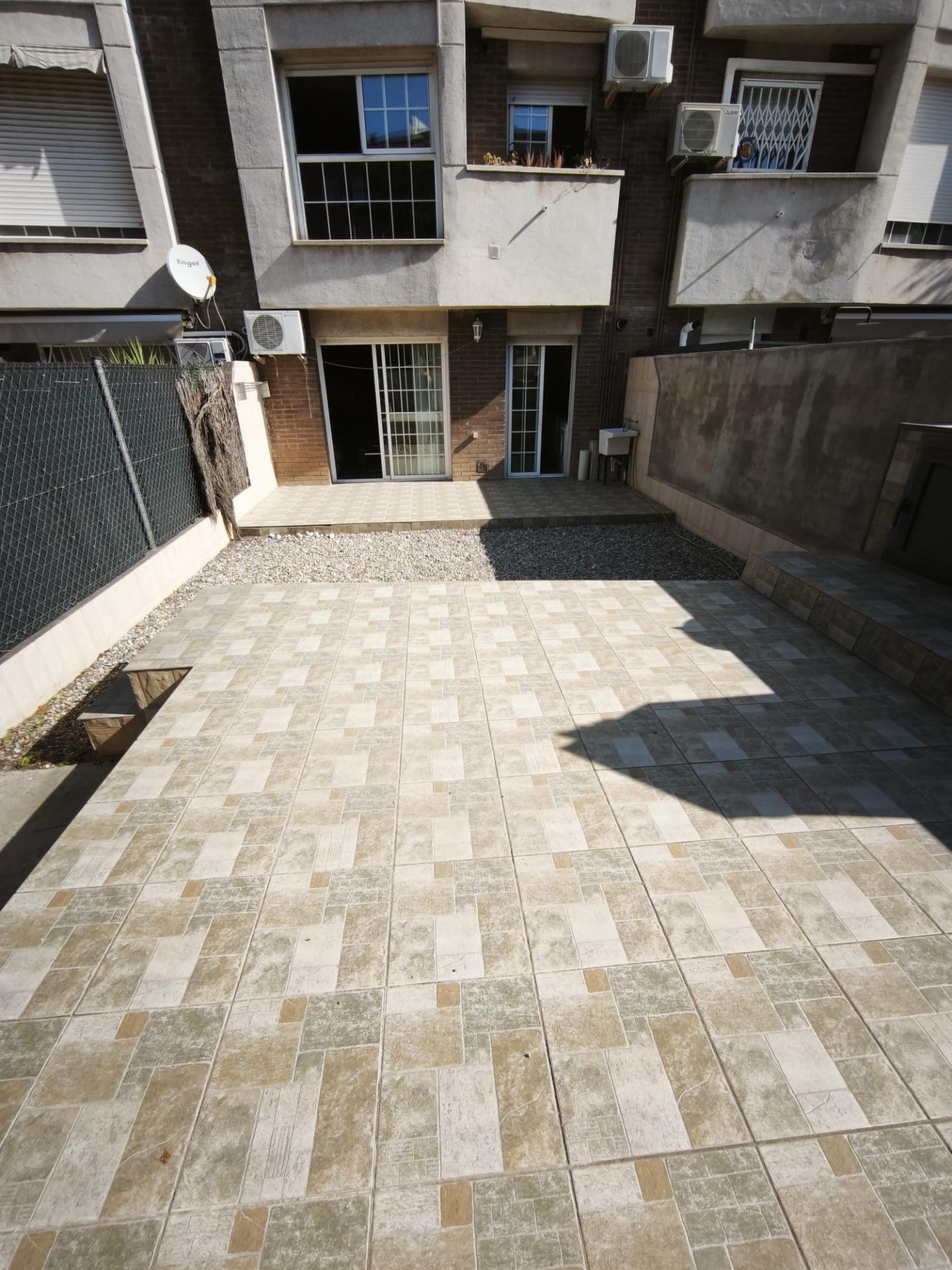 PISO DÚPLEX CON TERRAZA EN PLA D´EN COLL