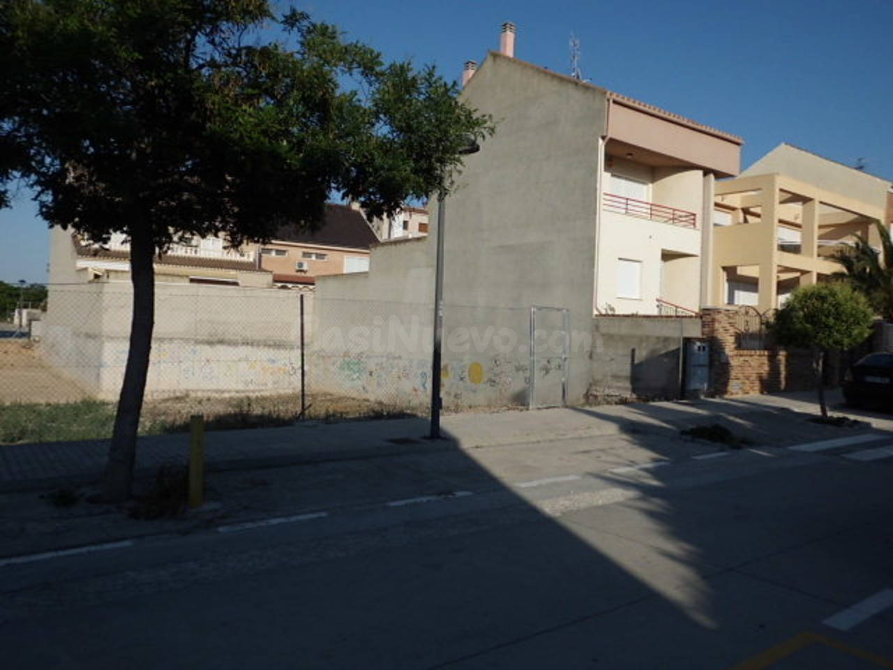 Parcela 225m² en venta - San Juan