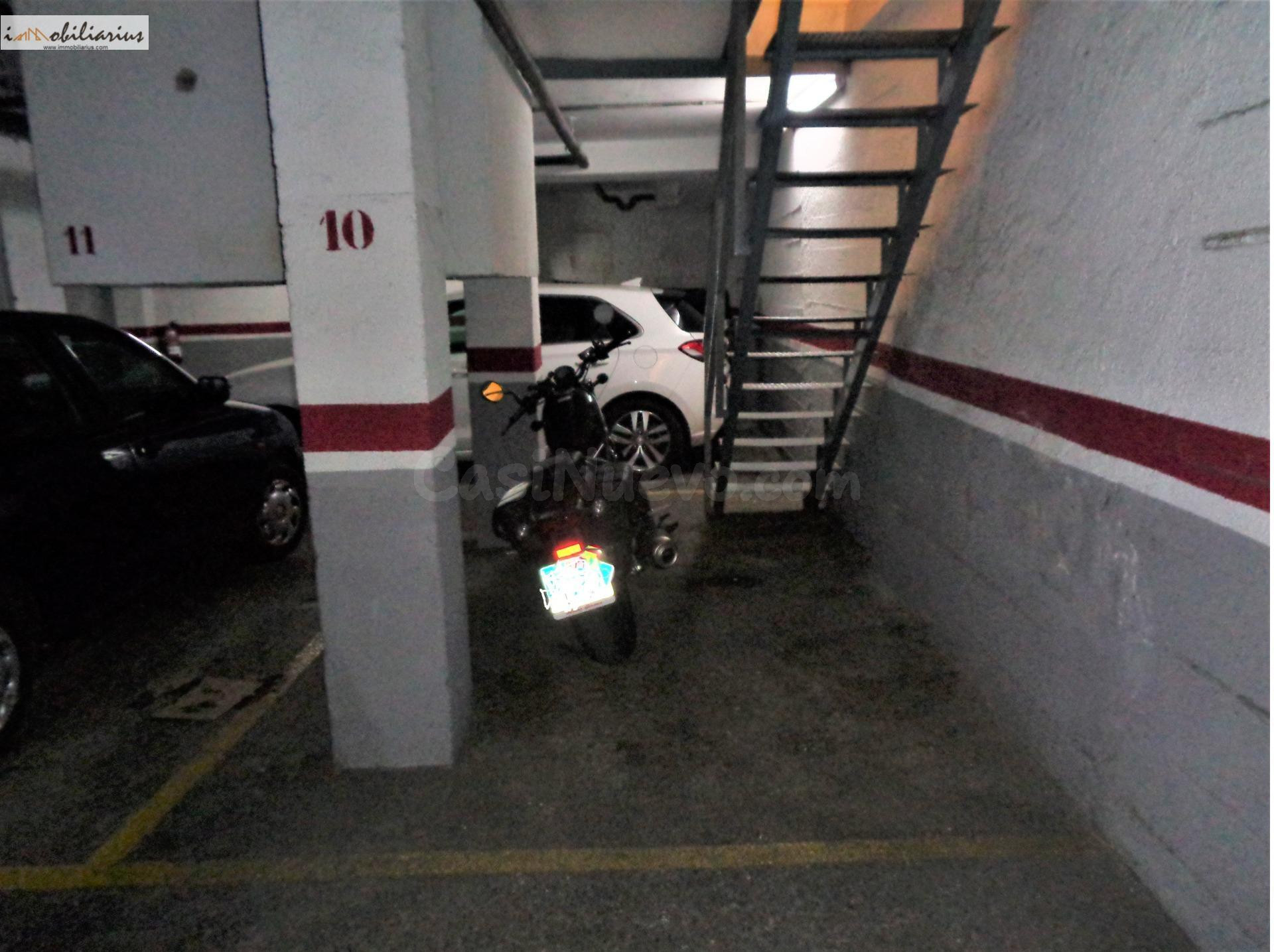 PZ DE PARKING PARA MOTO EN BERENGUER DE PALOU / LA SAGRERA