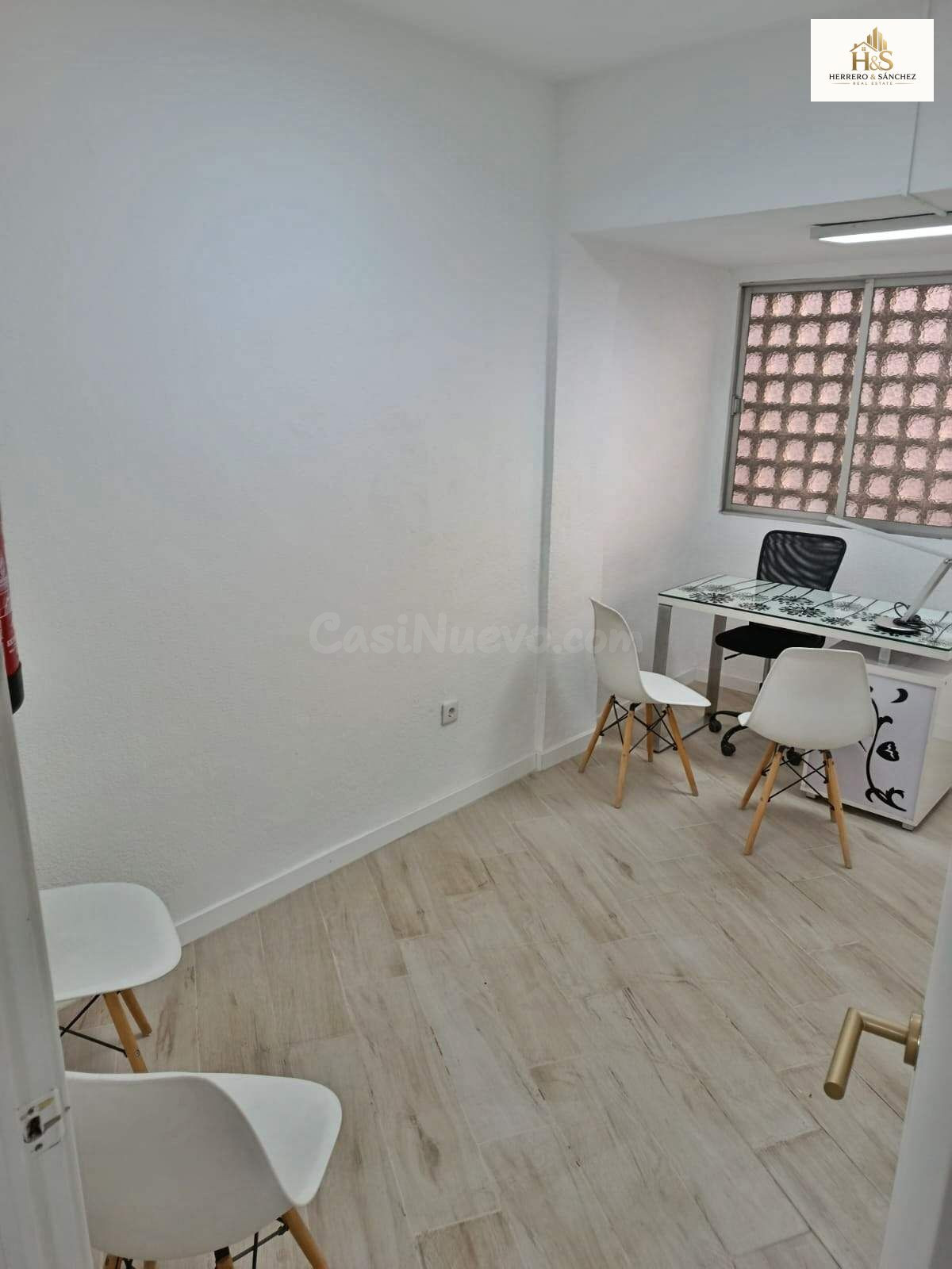GABINETE COMERCIAL EN ALQUILER – CALLE GENERAL O´DONNELL– ZONA ENSANCHE / DIPUTACIÓN –  ALICANTE